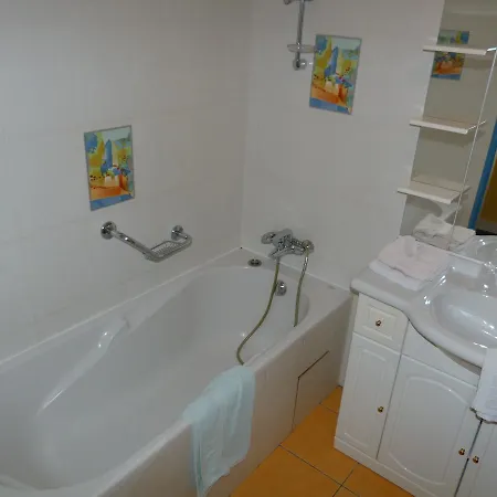 Bed and Breakfast Chez Michel 3*