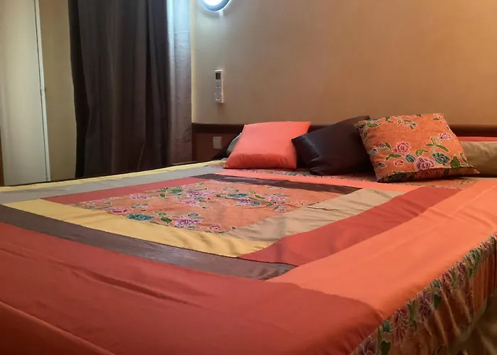 Alojamento de Acomodação e Pequeno-almoço Chez Michel