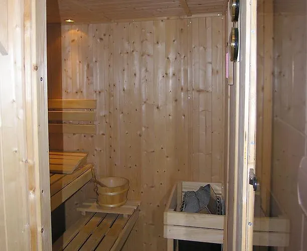 Alojamento de Acomodação e Pequeno-almoço Chez Michel 3*