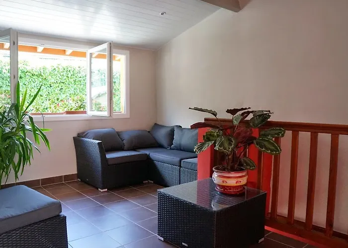 Alojamento de Acomodação e Pequeno-almoço Chez Michel